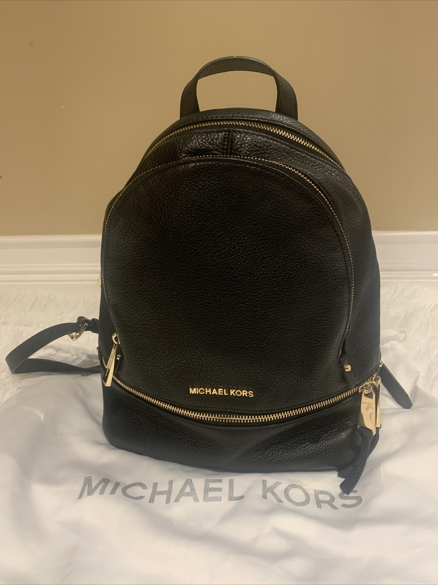 Michael Kors medium backpack. Used but in great condition. Michael Kors | Bags | Michael Kors Backpack Tan And Black  main image 4