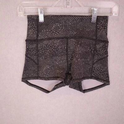 Lululemon In Movement Short Everlux 2.5" Meisai Ice Grey Black Sz 4 (8 AUS) - image 1 of 4