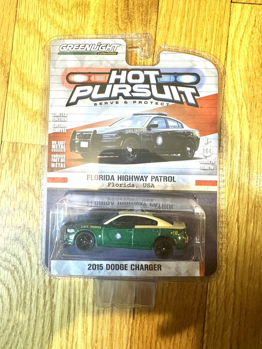 ミニカー GREENLIGHT FAST&FURIOUS POLICE CHARGER GreenLight Hollywood Series: 2011 Rio Police Dodge Charger 