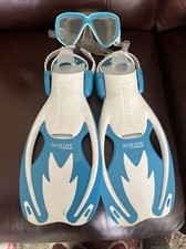 Used Cressi Rocks Kid Fins - White / Blue - Small/Medium with mask