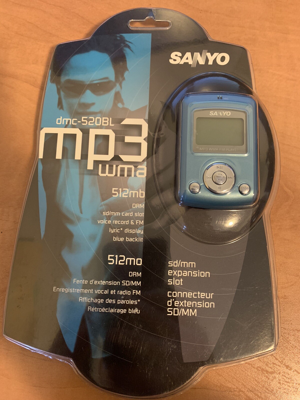 512 Mb Am/fm Voice Recorder Vintage Sealed Dmc-520bl