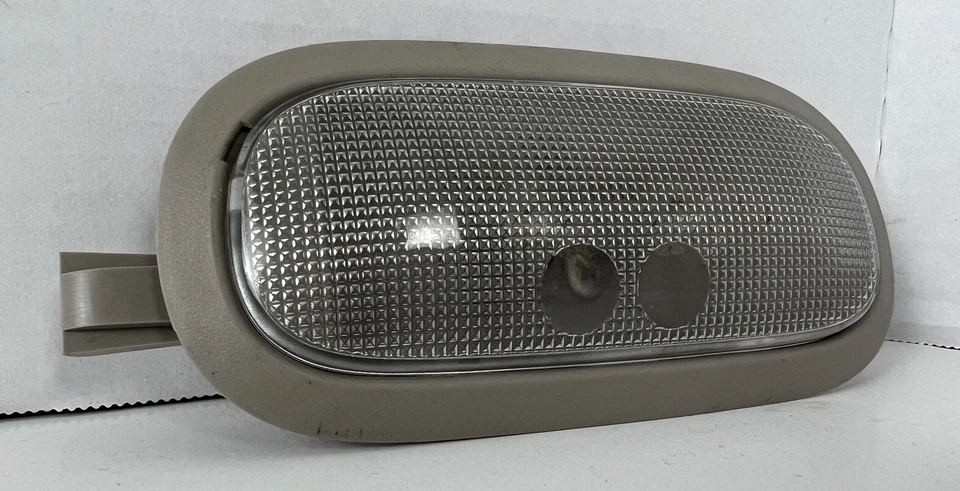 Chevy GMC Silverado Sierra 1999-2006 OEM cúpula superior borde de luz gris 15771414 Foto 2 de 4