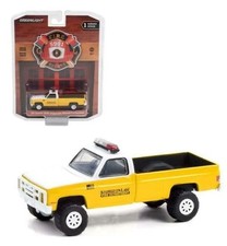 GLT67010-C Greenlight 1987 Chevrolet M1008 Sturgeon Lake Fire Department