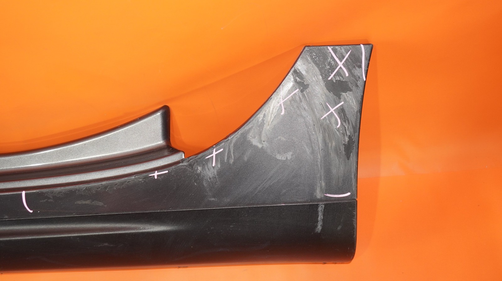MASERATI GHIBLI ROCKER MOLDING LEFT DRIVER 2014 2015 2016 GRAY 670010789 OEM