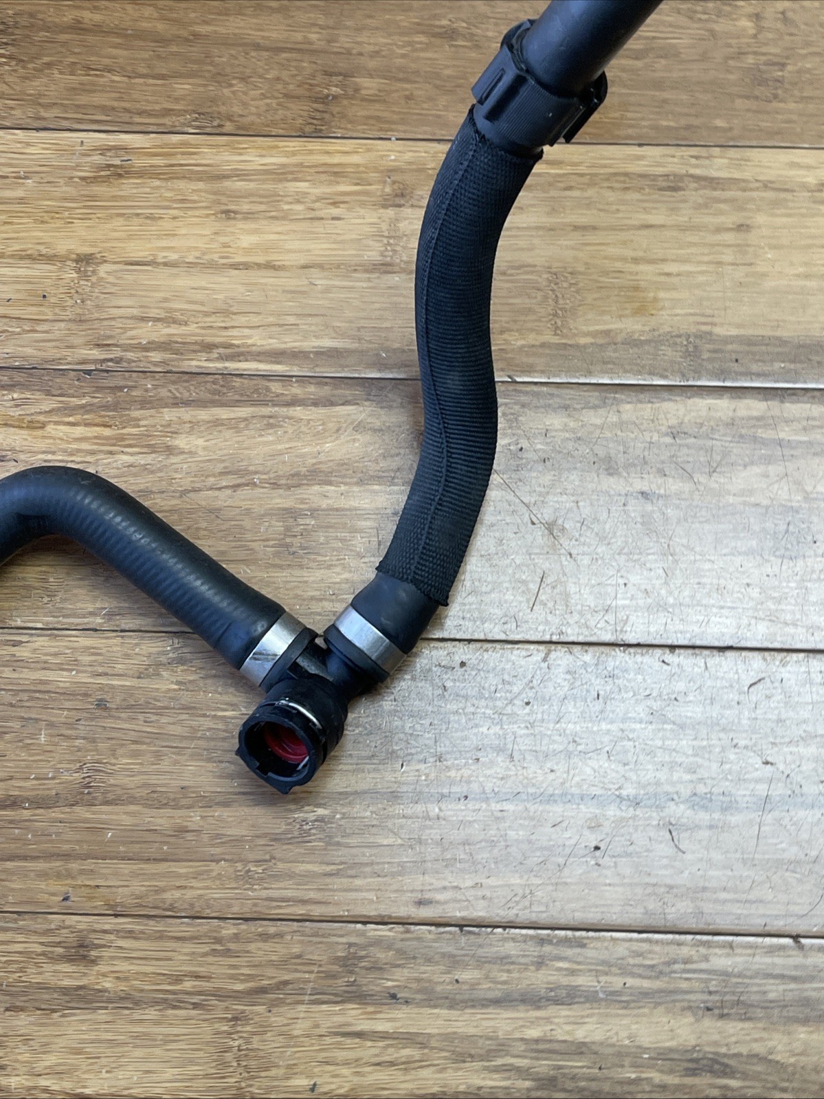 2014-2020 BMW i8 I12 Rear Auxiliary Radiator Coolant Hose Line 7640847 OEM