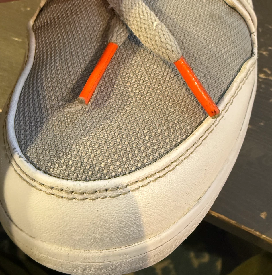 Nike Air Jordan 1 Low Top V2 Wolf Gris Blanco Para Hombre Talla 10.5 (552312-023) RETRO Foto 4 de 4