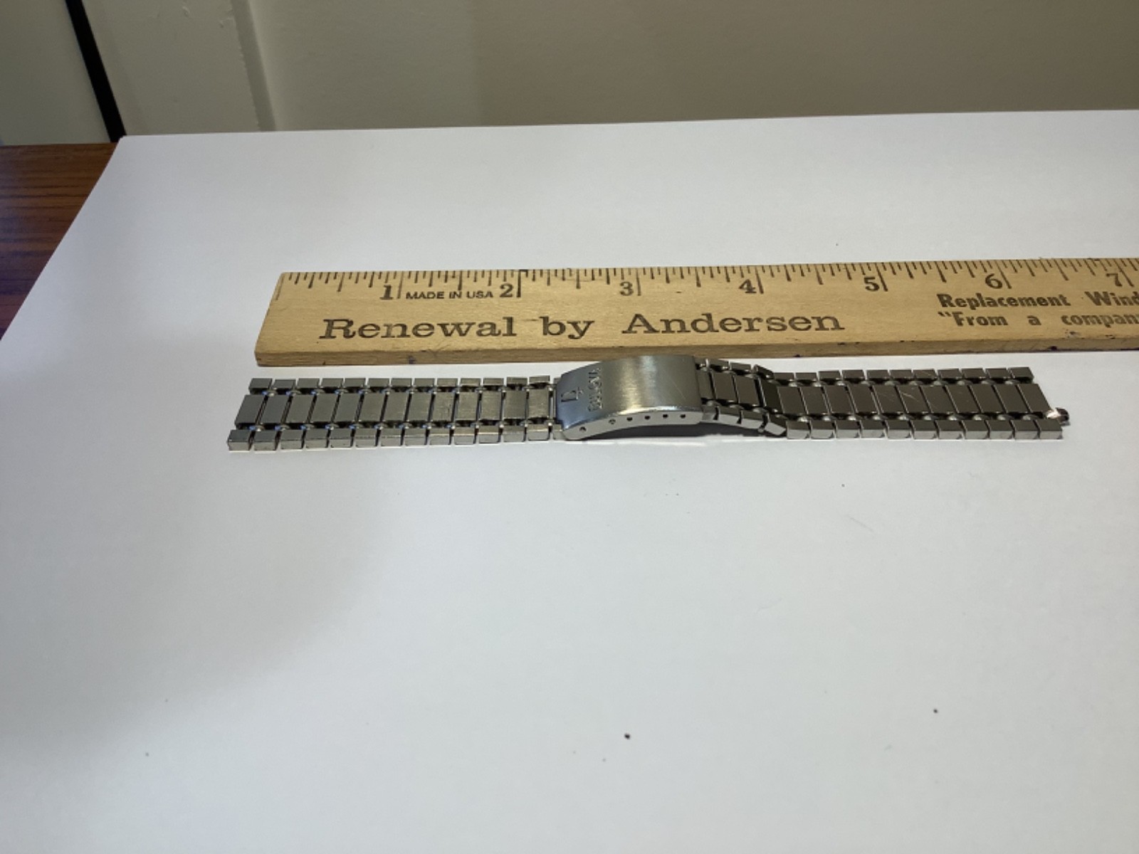 PARTIAL BULOVA ACCUTRON WATCH BAND