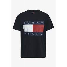 Image of Tommy Jeans | DM22645 Regular Enlarge Logo Half Sleeve T-Shirt