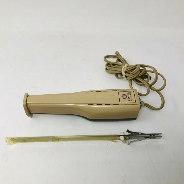 Vintage General Electric Electric Slicing Carving Knife 34EK4 Almond