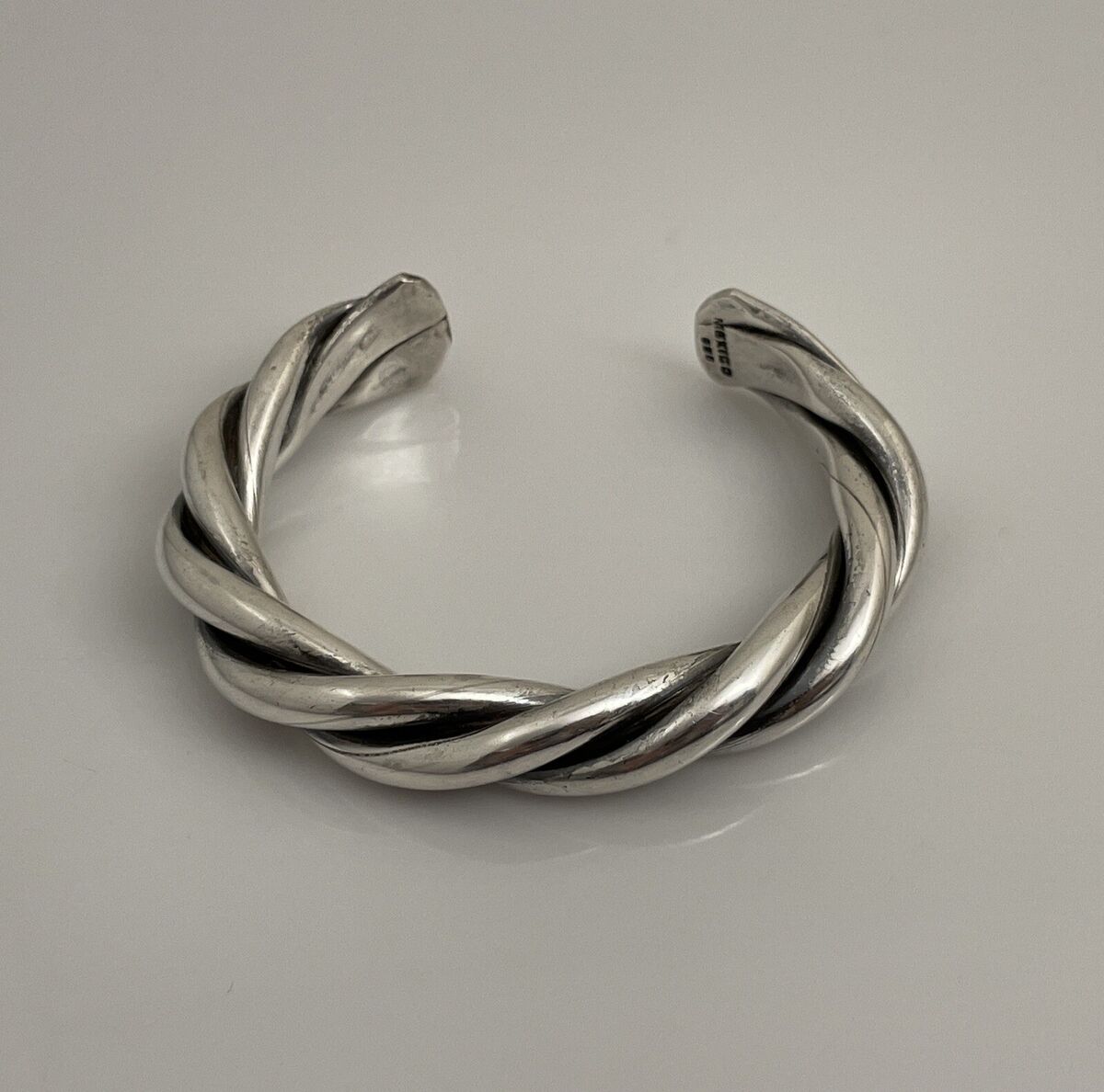 s-l1200.jpg s-l1200.jpg