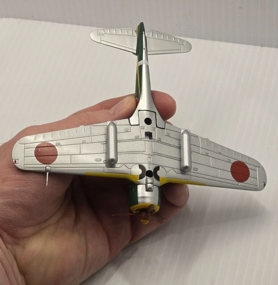 Picture 4 of 9