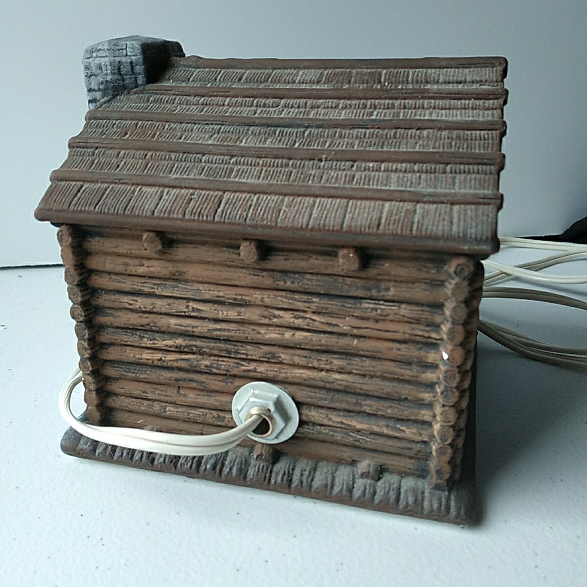 Vintage Byron Molds 1985 Ceramic Log Cabin House Village Family Rare Light Up 