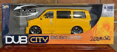 1/18 ミニカー　シボレー　アストロ　ブラック　DUB city ミニカー シボレーアストロ 1/18 - メルカリ