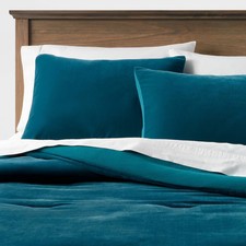 Full/Queen Lustrous Velvet Comforter  Sham Set Dark Teal Blue - Threshold
