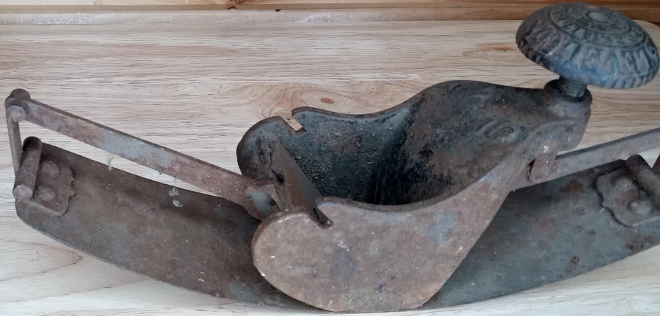 RARE Stanley No. 113 Circular Compass Plane Antique Woodworking Tool Parts - Image 3 of 4