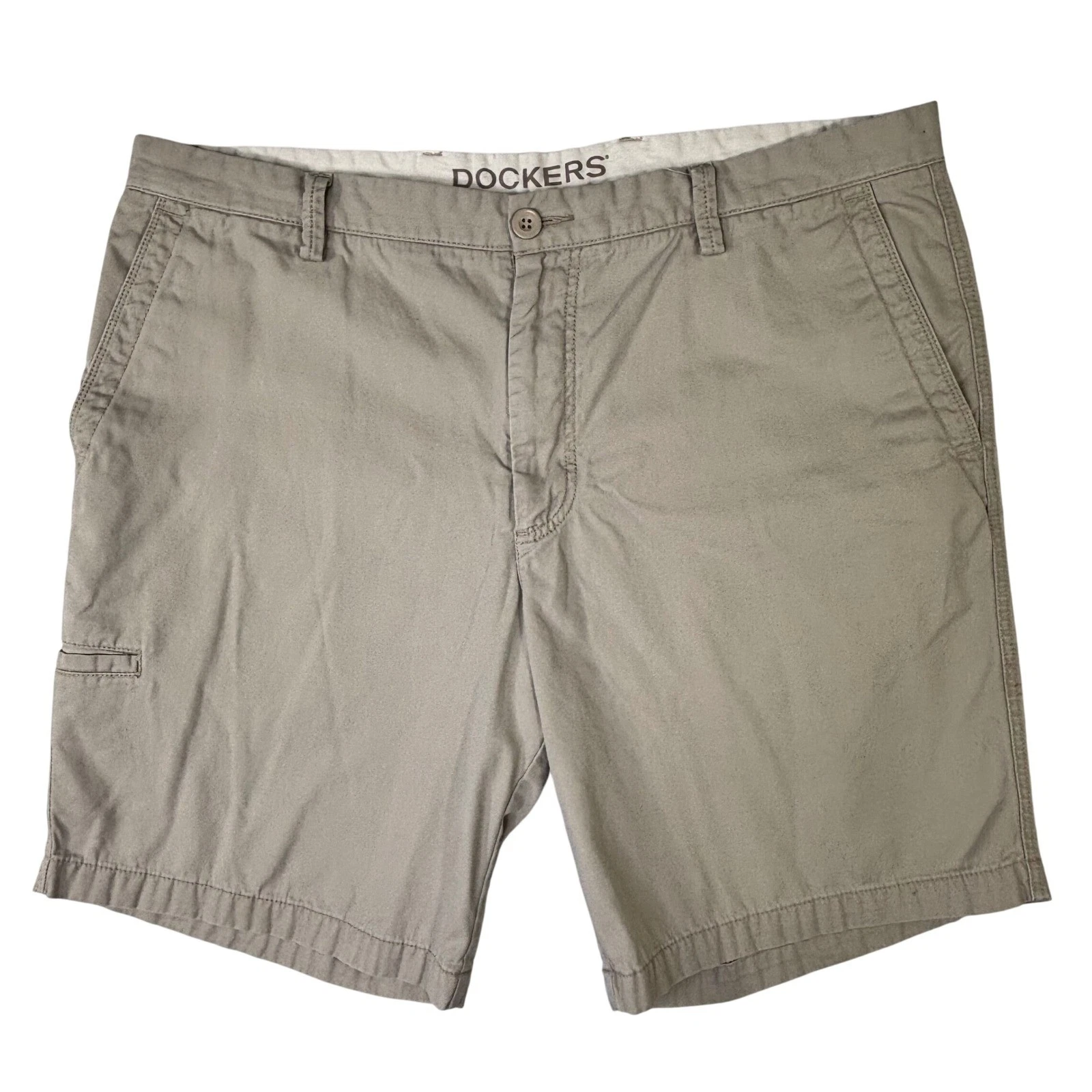 Dockers Mens Khaki Chino Shorts Tan Cotton Size 42 Flat Front Utility Pocket