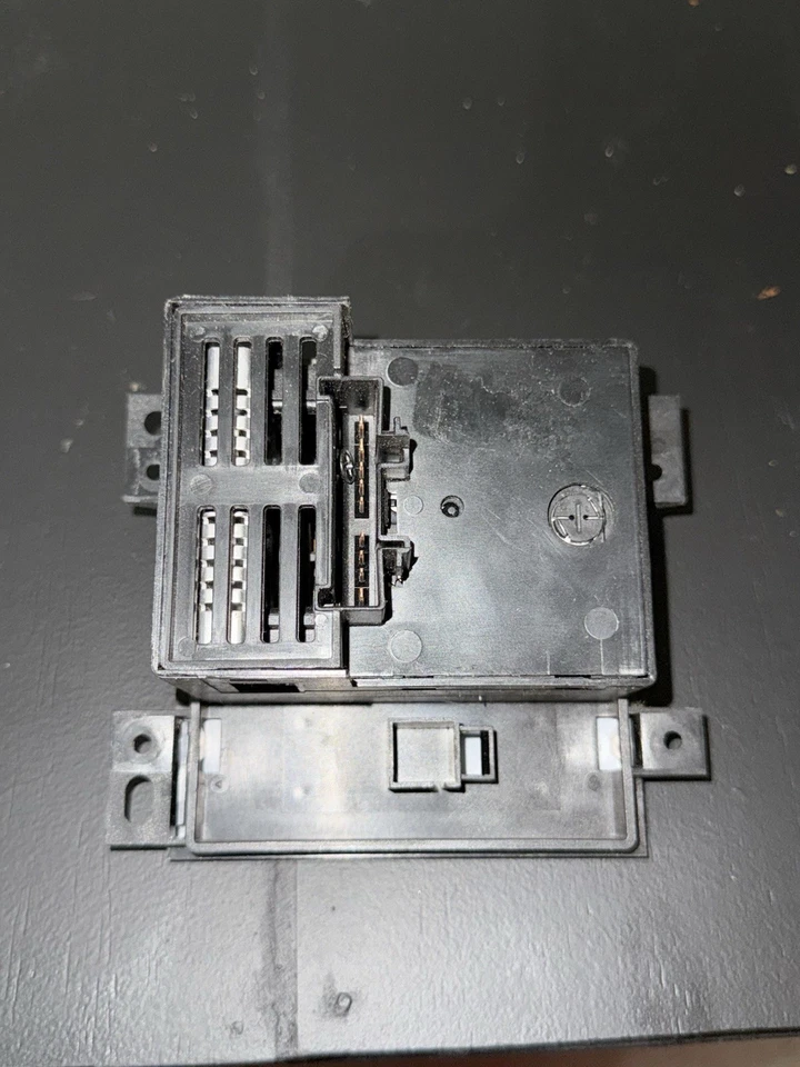 Headlight Switch Airtex 1S1420 - Image 2 of 2