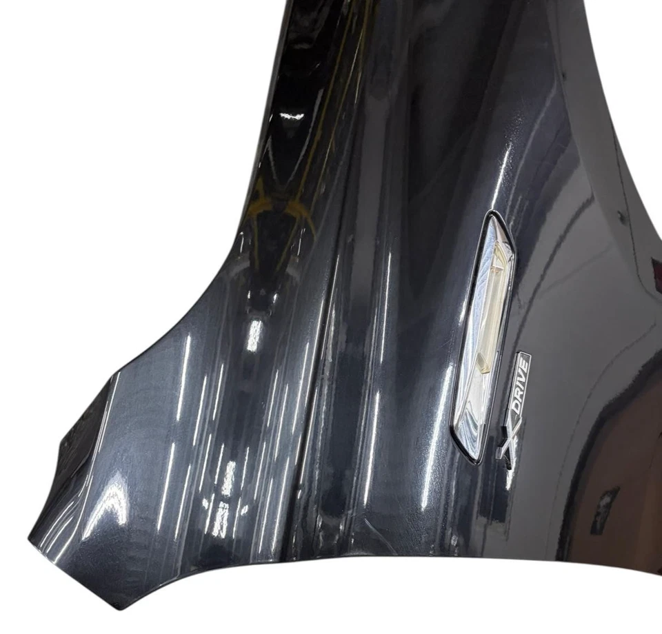 2010-2017 BMW 550i GT F07 Front Right Passenger Side Fender OEM - Image 3 of 4