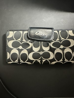 Coach Wallet Preowned