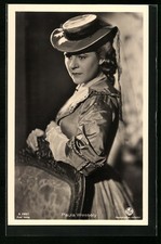 Postcard Actress Paula Wessely with Hat and Veil 