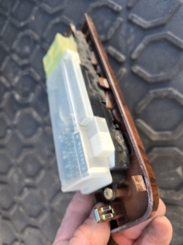 1996-1997 Lexus LX450 FZJ80 WOODGRAIN LEFT FRONT DOOR POWER WINDOW LOCKS SWITCH - Picture 12 of 17