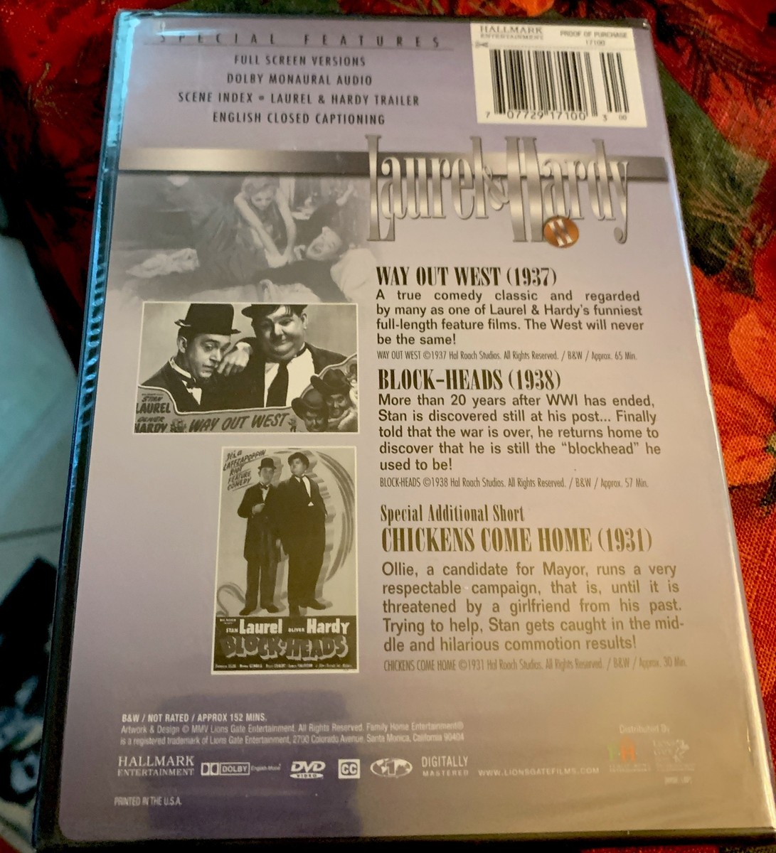 (未使用･未開封品)Laurel &amp; Hardy: Way Out West [VHS] Way Out West (VHS, 1937) - LAUREL & HARDY - COLORIZED VERSION