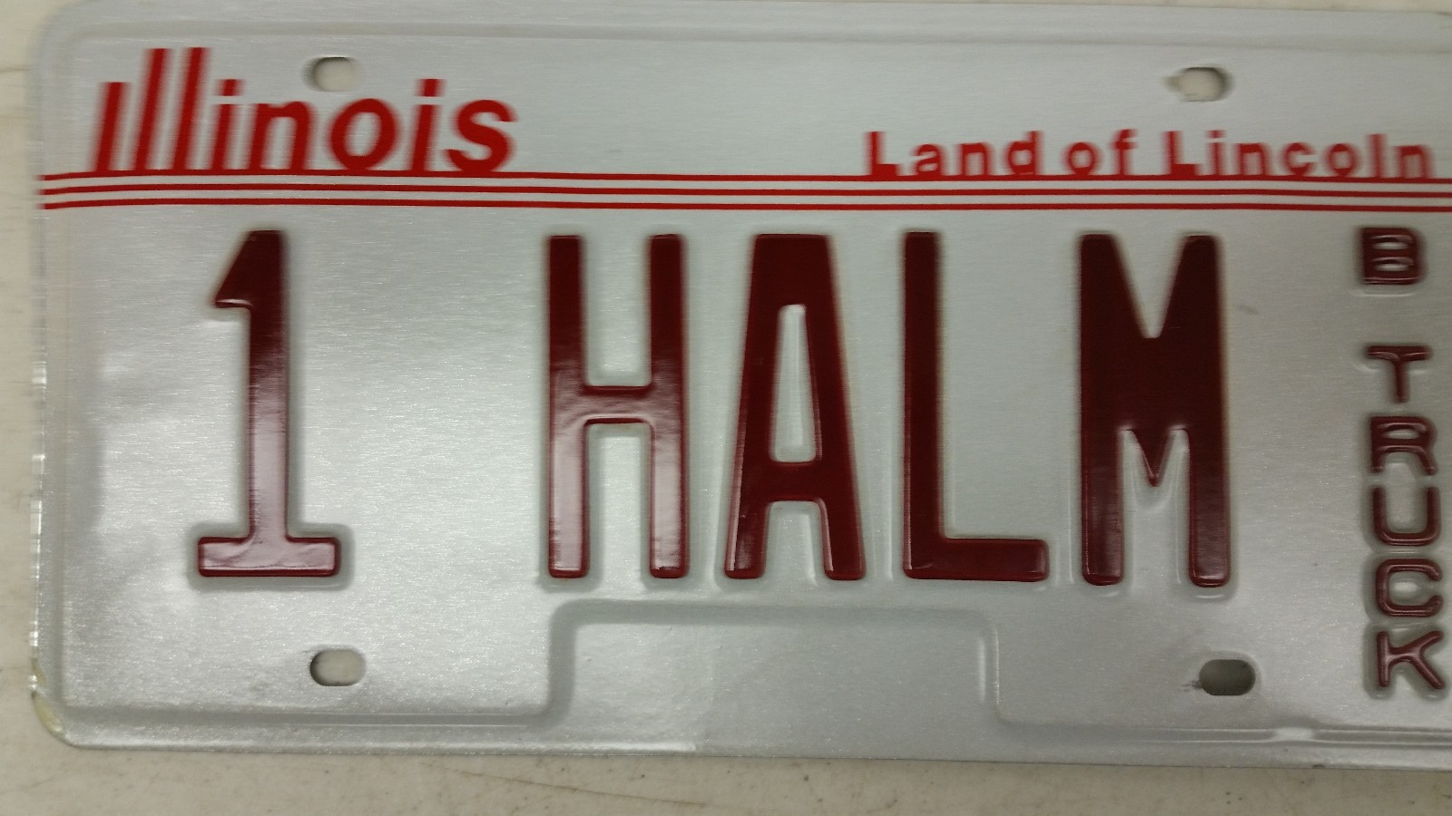 EXPIRED ILLINOIS B Truck License Plate 1 HALM eBay