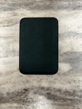 apple iphone finewoven wallet with magsafe