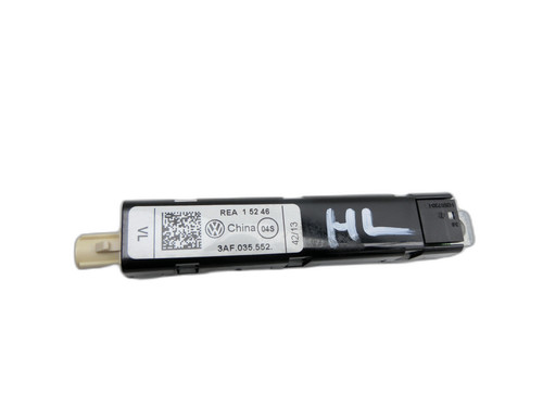 Antennenverstärker Weiche Antenne Li Vo für VW Passat 3C B7 10-15 3AF035552