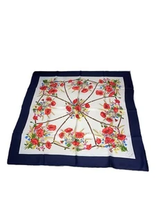 Foulard femme GUCCI soie blanche à fleurs