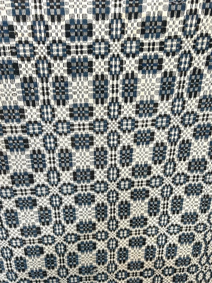 antiguo cobertor 3 colores azul negro crema 72 x 87 costura central 19 original  Foto 2 de 4