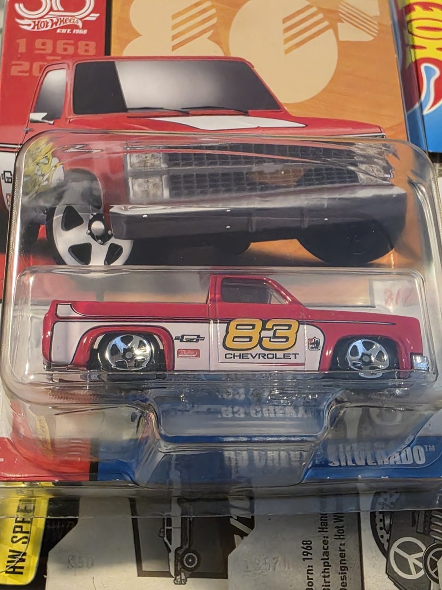 Hot Wheels 2018 50th Anniversary '83 Chevy Silverado With