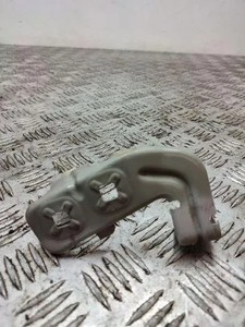 BMW 3 Touring F31 Kotflügelhalter vorne links 7255821 3.00 Diesel 25728219