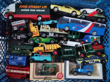 VINTAGE & SPÄTER DRUCKGUSS SPIELZEUG RESTPOSTEN MATCHBOX CORGI LLEDO & ANDERE AUTOS LKW etc.