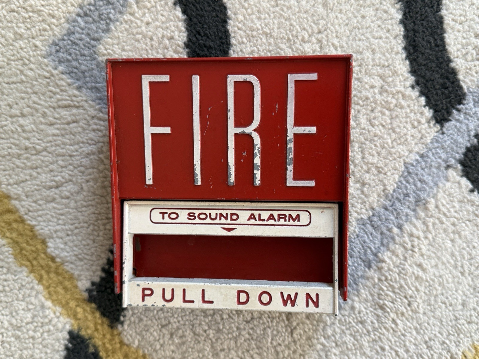Fire-Lite BG-6 Pull Station