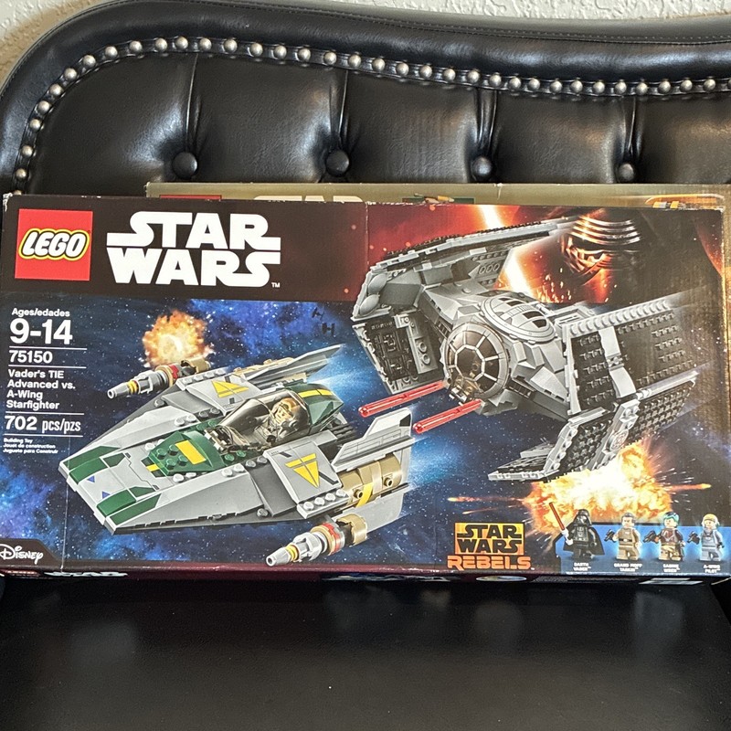 LEGO Star Wars Rebels Vader's TIE Advanced vs. A-Wing 75150 702pcs Box