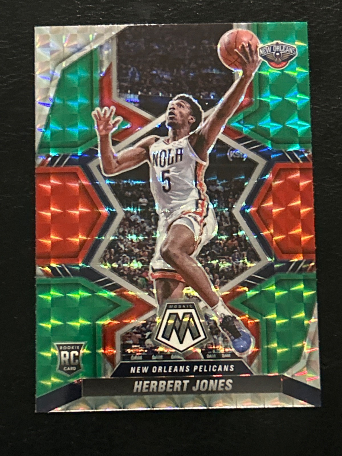 2021-22 Panini Mosaic - Rookies Herbert Jones #231 Choice Red & Green Prizm (RC)