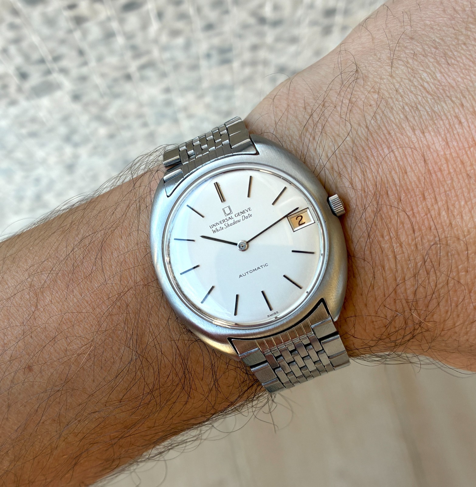 Universal Geneva White Shadow Date Automatic Micr… - image 15