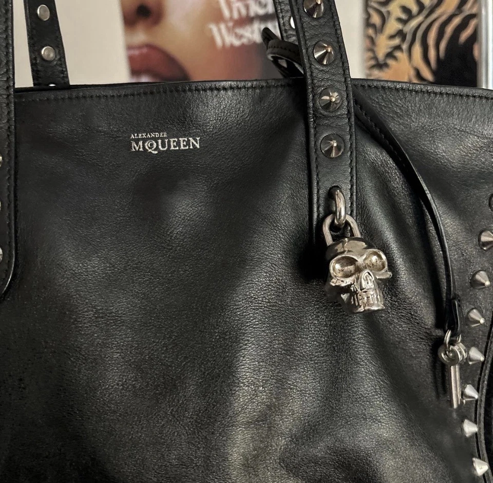 Alexander McQueen Skull Padlock Tote Black Lambskin Silver Studded Hardware - Image 2 of 4