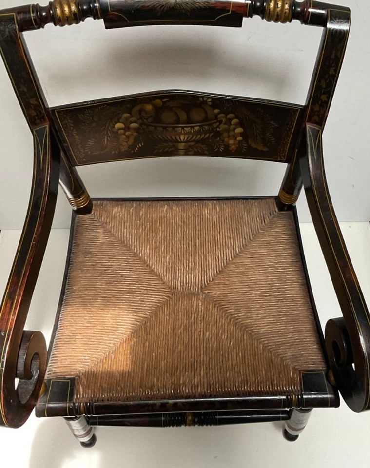 Antiguo sillón Hitchcock Foto 4 de 4