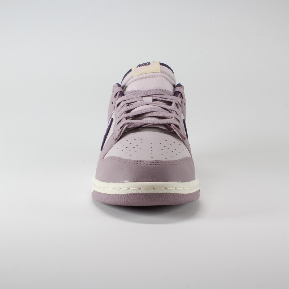 あられです！ Nike Dunk Low Retro SE Light Violet Ore Purple HQ3642-202