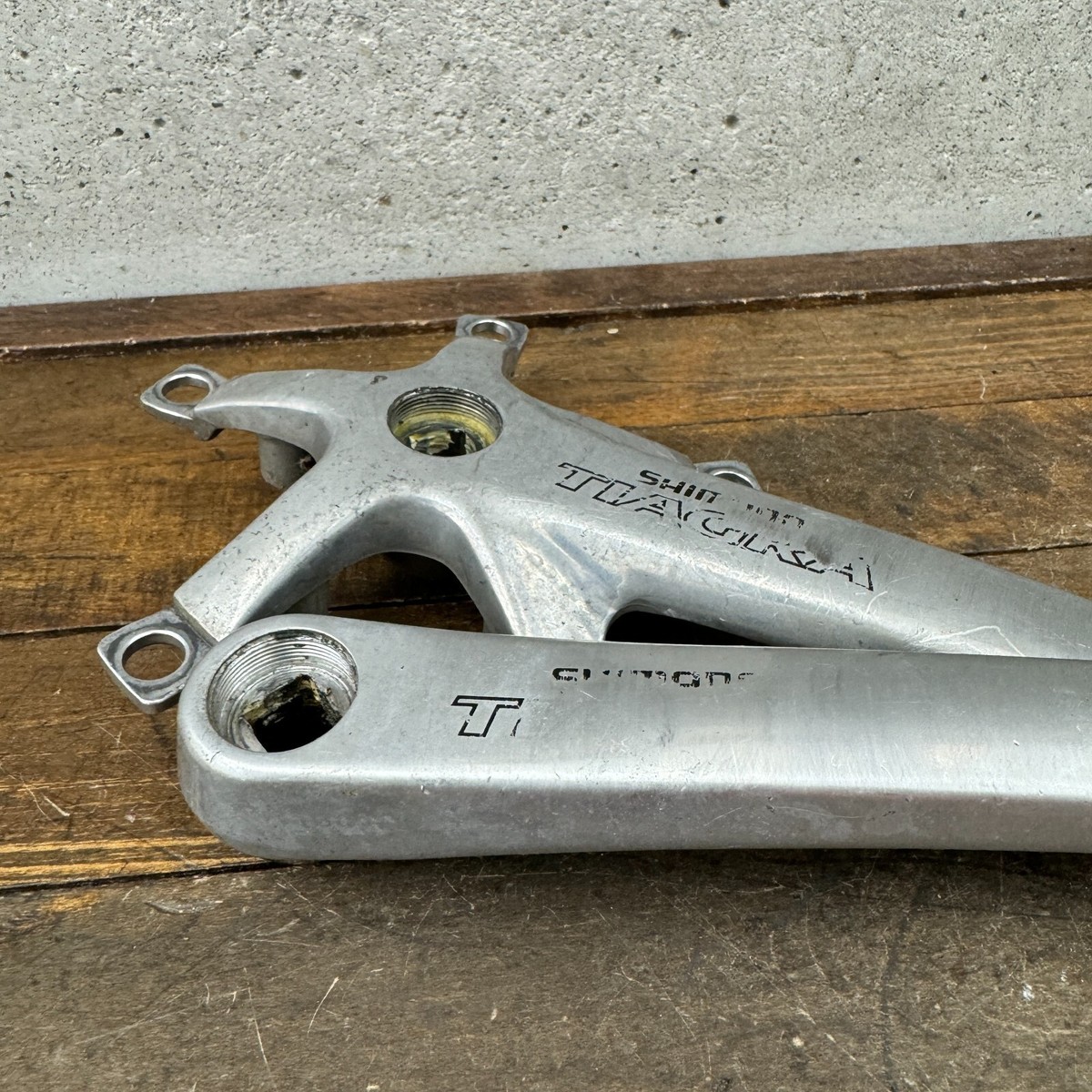 Vintage Shimano Tiagra FC-4400 Crankset FC-4403 Triple Race