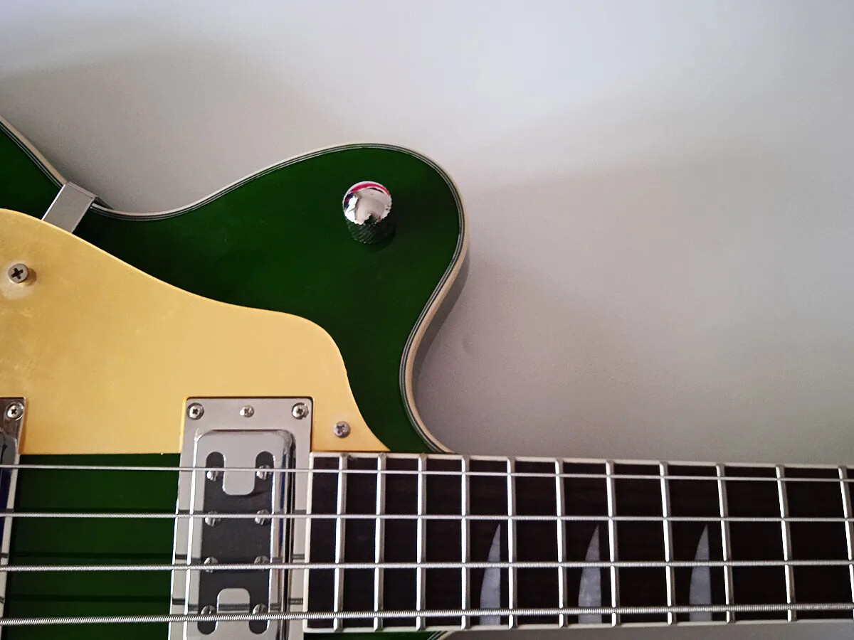 New Left-Handed 4-string Bass Electric Guitar Clear Green Gloss
