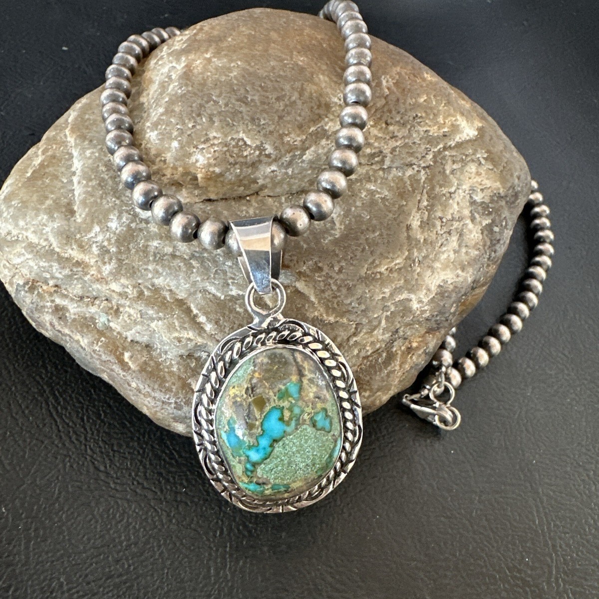 Men WoMens Navajo Sterling Silver Blue Boulder Turquoise Necklace