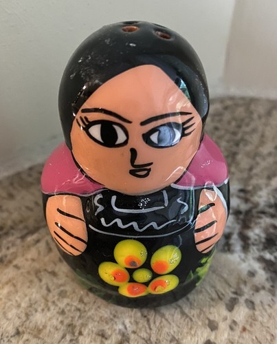 Cute Hand Painted Mexican Couple Salt And Pepper Shakers - 第 5/8 張圖片