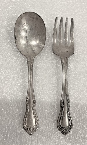 Wm. A. Rogers, Oneida Ltd. Small Spoon and Fork, Chalis Stainless (?) Pattern - 第 1/4 張圖片