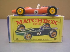 Matchbox Regular Wheels #19 Lotus Racing Car rare orange made in England MIB