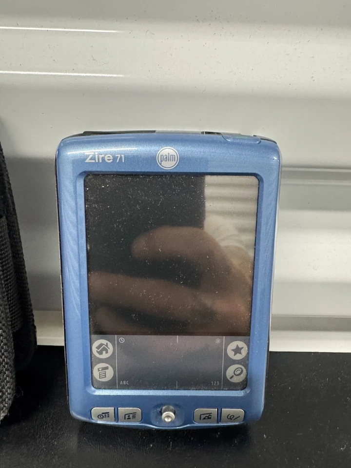 Palm OS Zire 71 Organizador PDA de Mano Cargador de Color Vintage Sincronización Cuna Foto 2 de 4