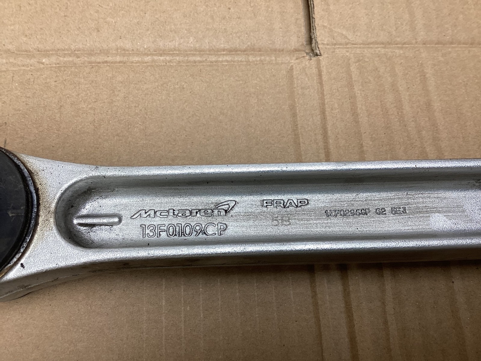 McLaren 650S 2016 Right Left Engine Motor Bracket Mount Arm Set 3 PCS 15-17 :Y