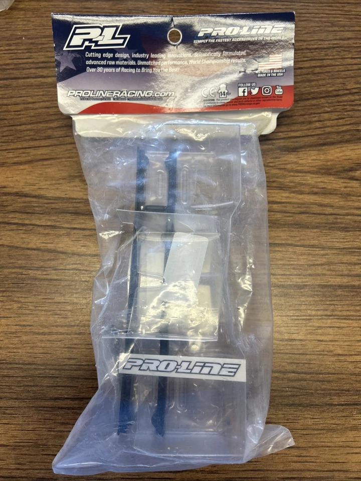 Pro-Line 6252-17 1/8 Trifecta Lexan Clear Wing Buggy Truggy B88 - Image 2 of 2